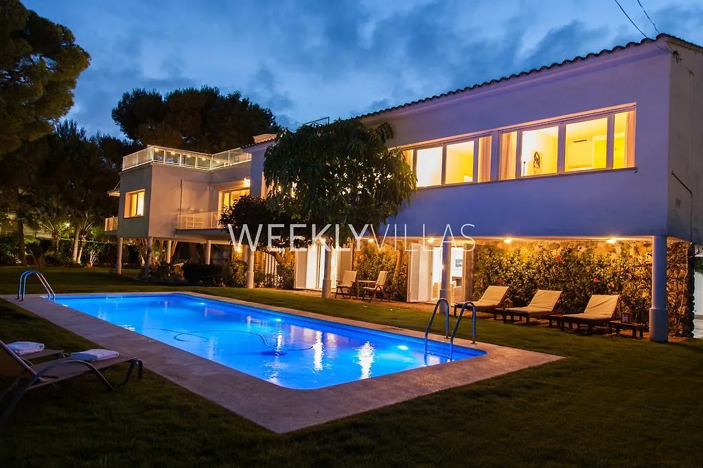 Villa Sitges Tupinetti Beach At 1 Min Walk Amaizing Garden And View Center Sitges 5 Minutes Walk Hiszpania