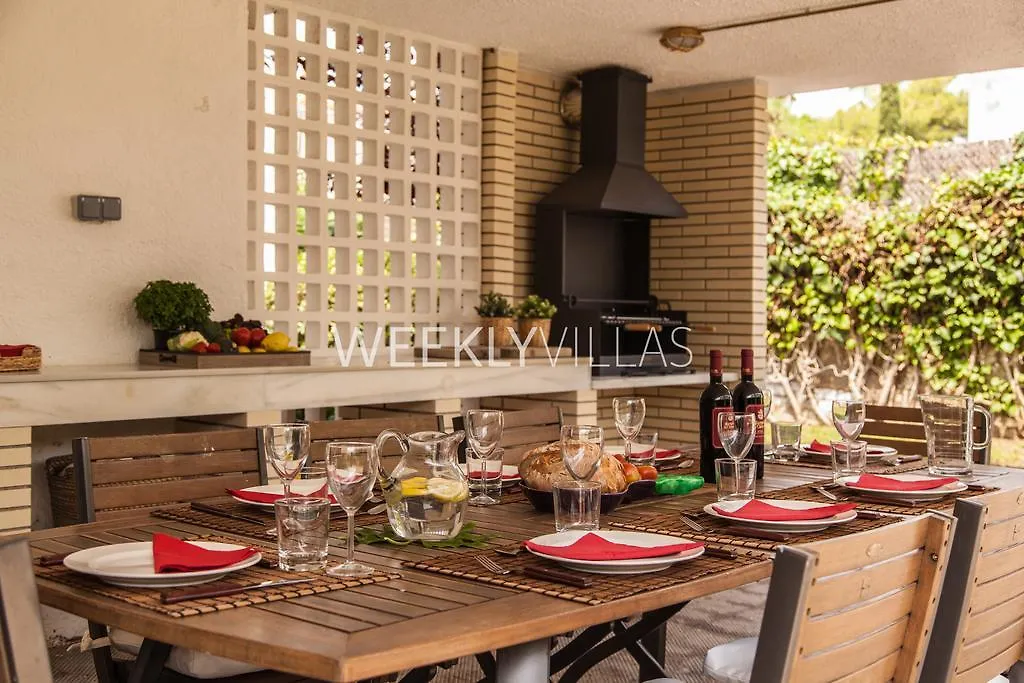 Villa Sitges Tupinetti Beach At 1 Min Walk Amaizing Garden And View Center Sitges 5 Minutes Walk Espanha