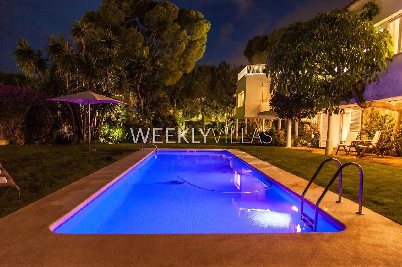 Villa Sitges Tupinetti Beach At 1 Min Walk Amaizing Garden And View Center Sitges 5 Minutes Walk Espanha