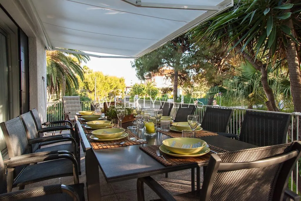 Villa Sitges Tupinetti Beach At 1 Min Walk Amaizing Garden And View Center Sitges 5 Minutes Walk