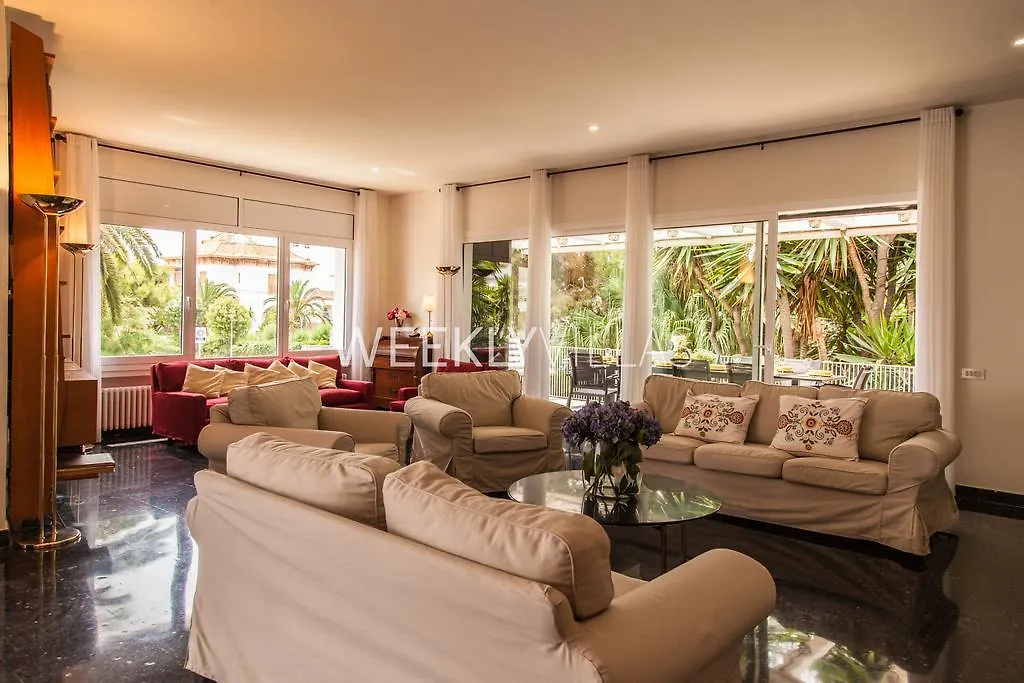 Villa Sitges Tupinetti Beach At 1 Min Walk Amaizing Garden And View Center Sitges 5 Minutes Walk
